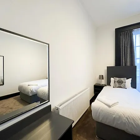 Mulberry Aparthotel-3